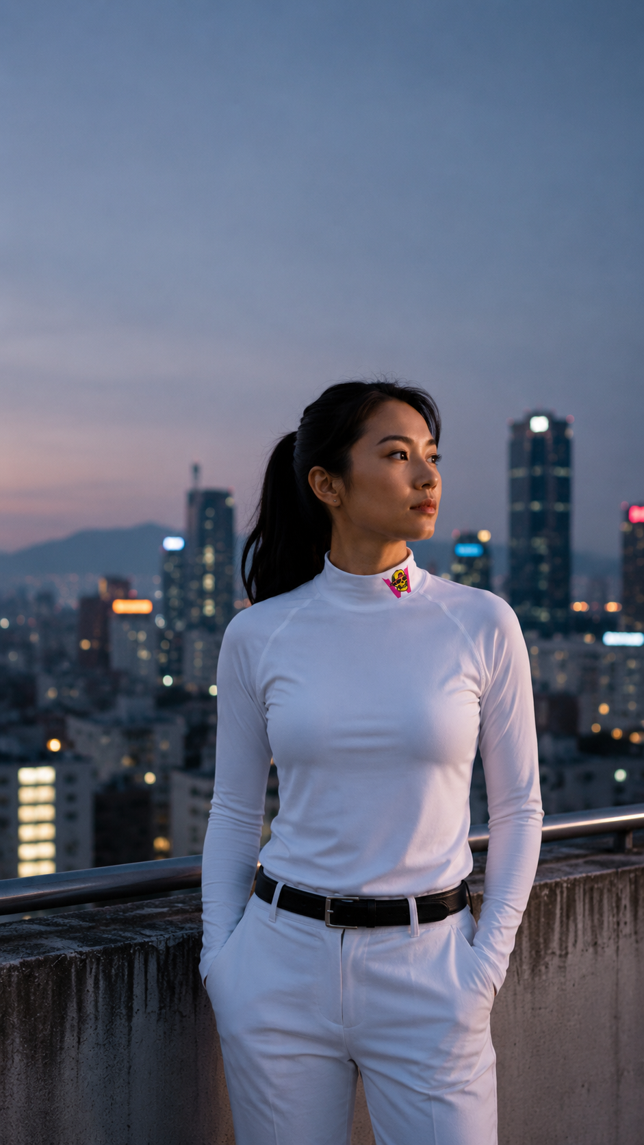 Base layer Women- Plain white view 3